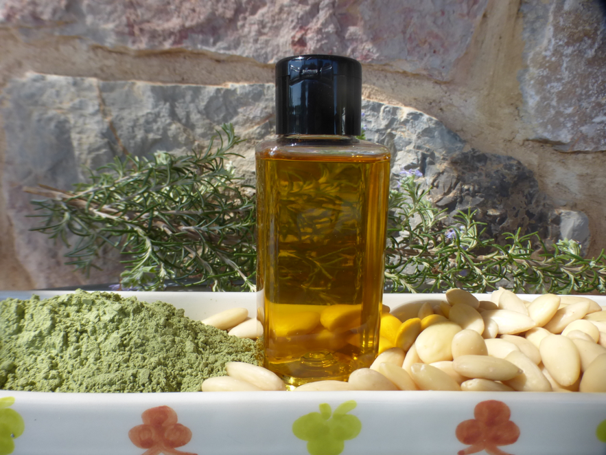 Aceite desmaquillante para piel kapha con neem y romero